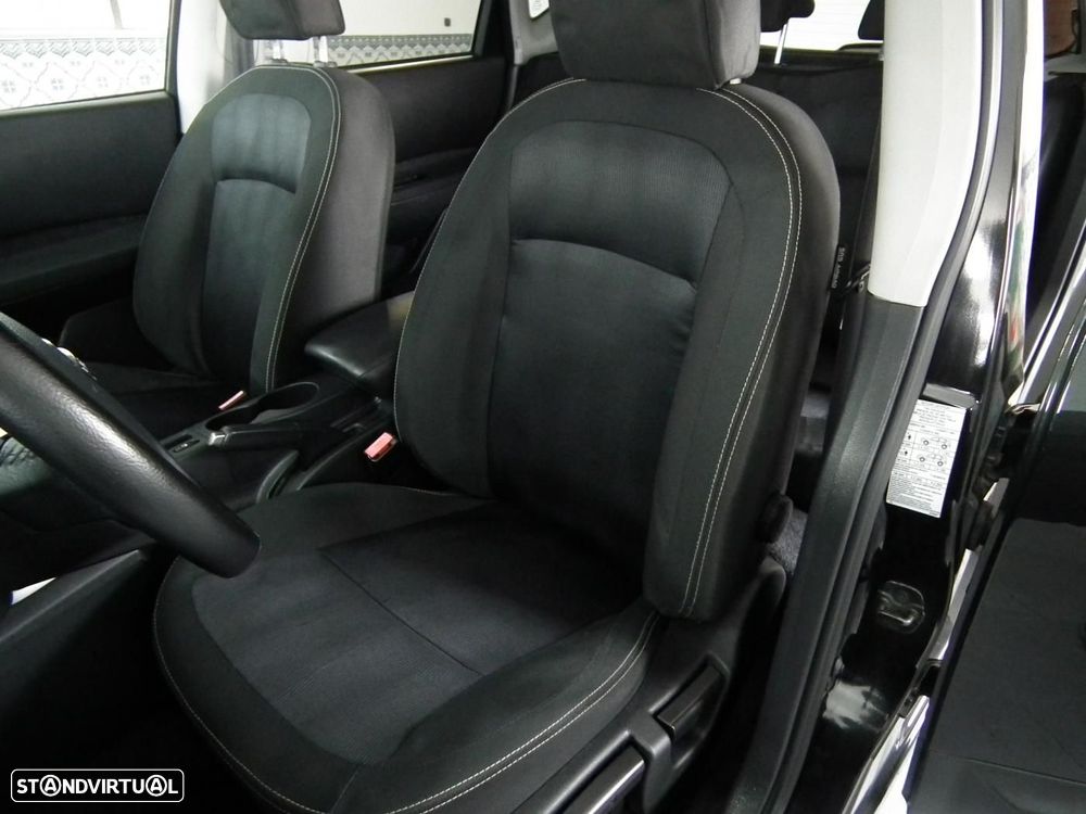 Nissan Qashqai 1.5 dCi Tekna Sport 18 - 10