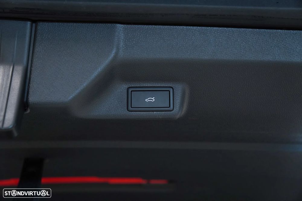 VW ID.Buzz 91 kWh Pro - 13