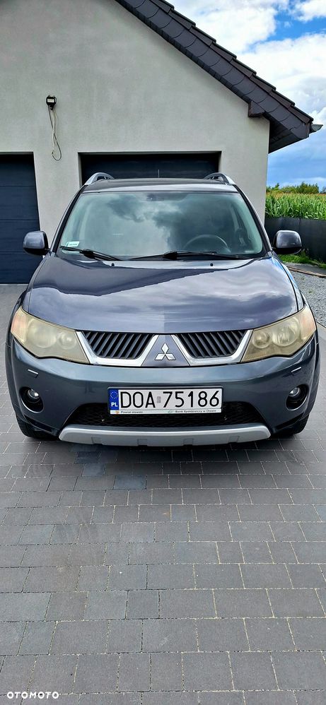 Mitsubishi Outlander 2.0 DID Instyle - 5