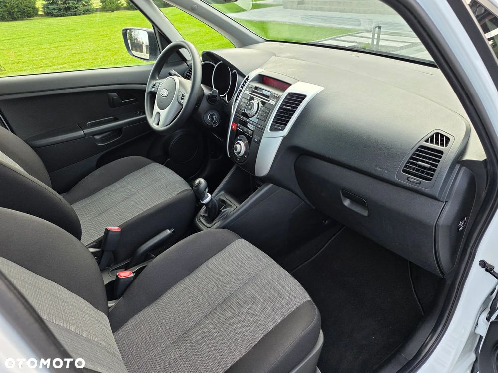 Kia Venga 1.4 CVVT ISG Spirit - 21