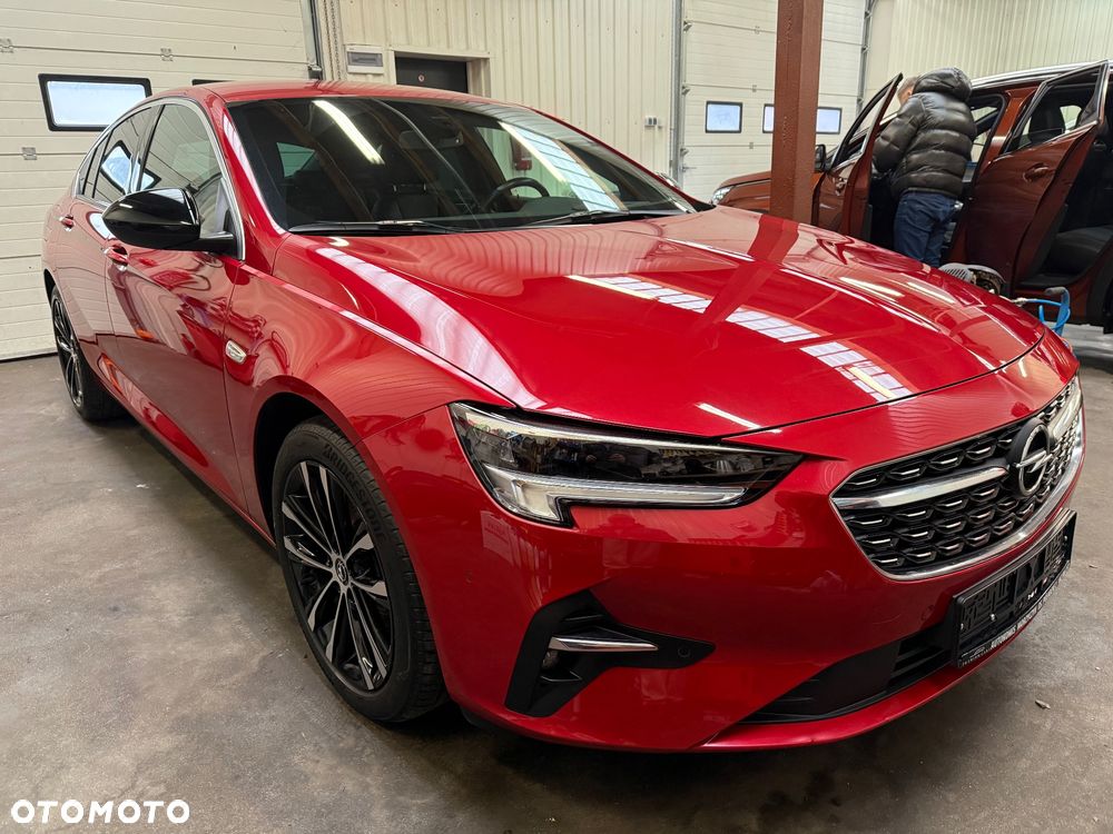 Opel Insignia - 10