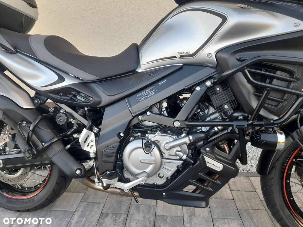 Suzuki V-STROM - 14