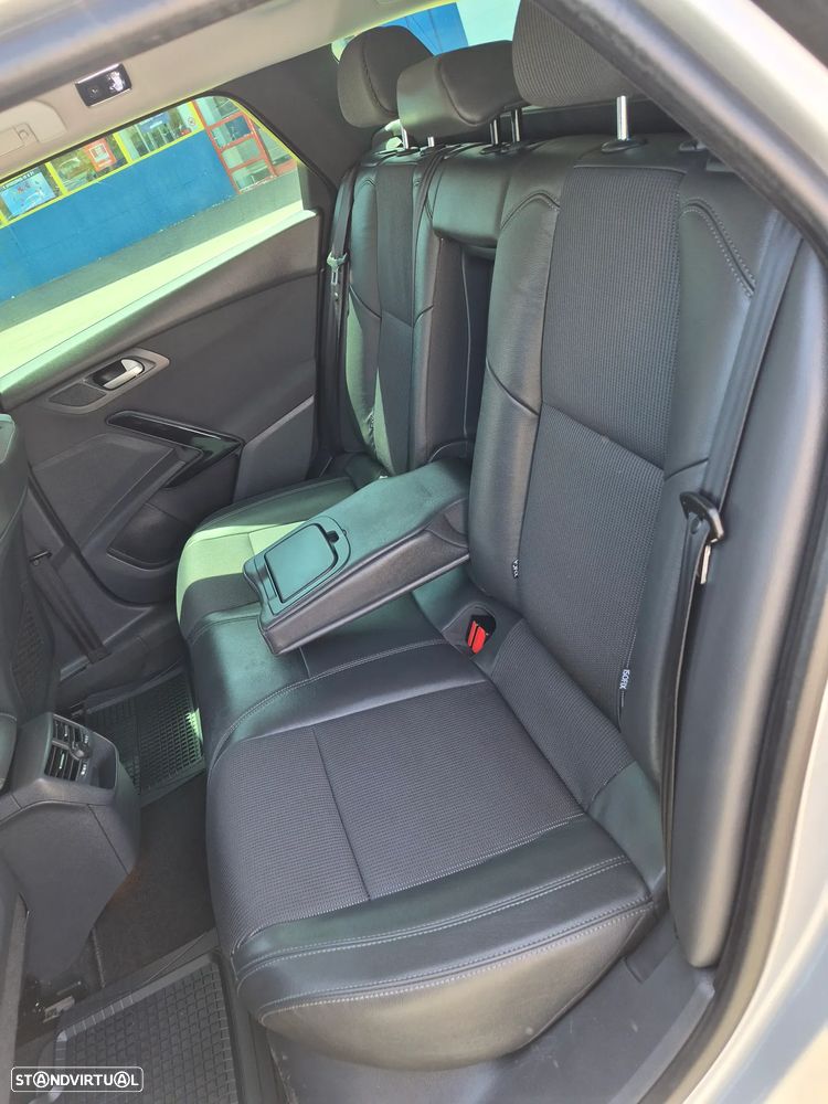 Peugeot 508 SW - 15