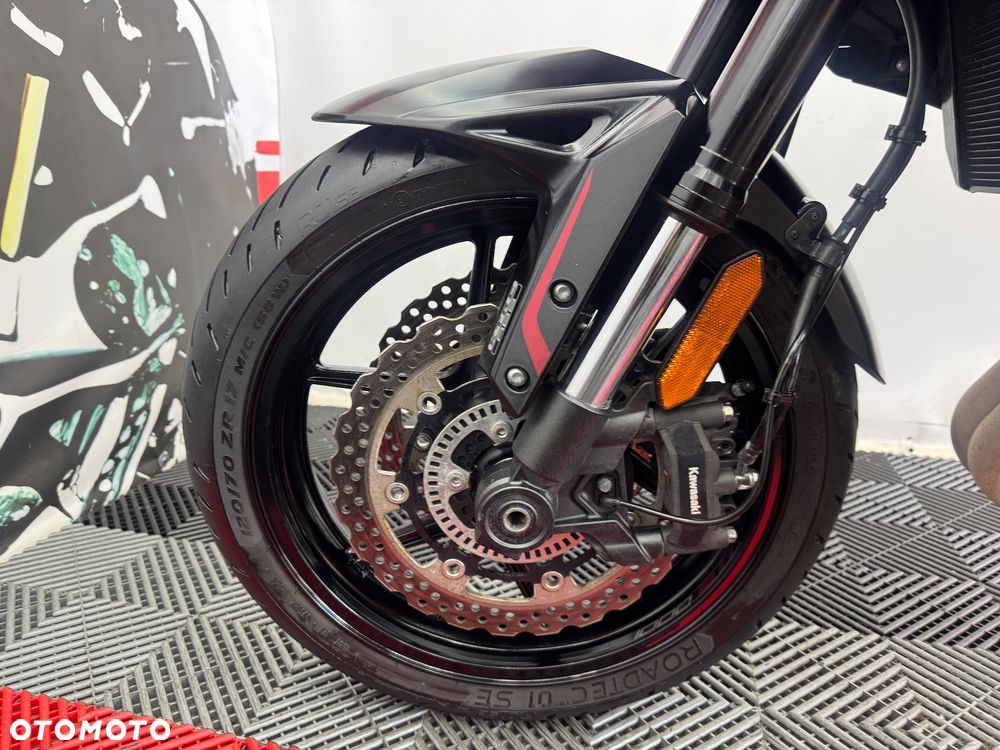 Kawasaki Versys 1000 - 9