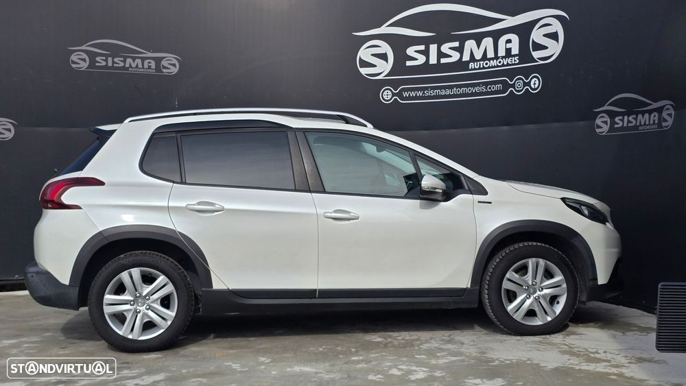 Peugeot 2008 1.2 PureTech Signature EAT6 - 7