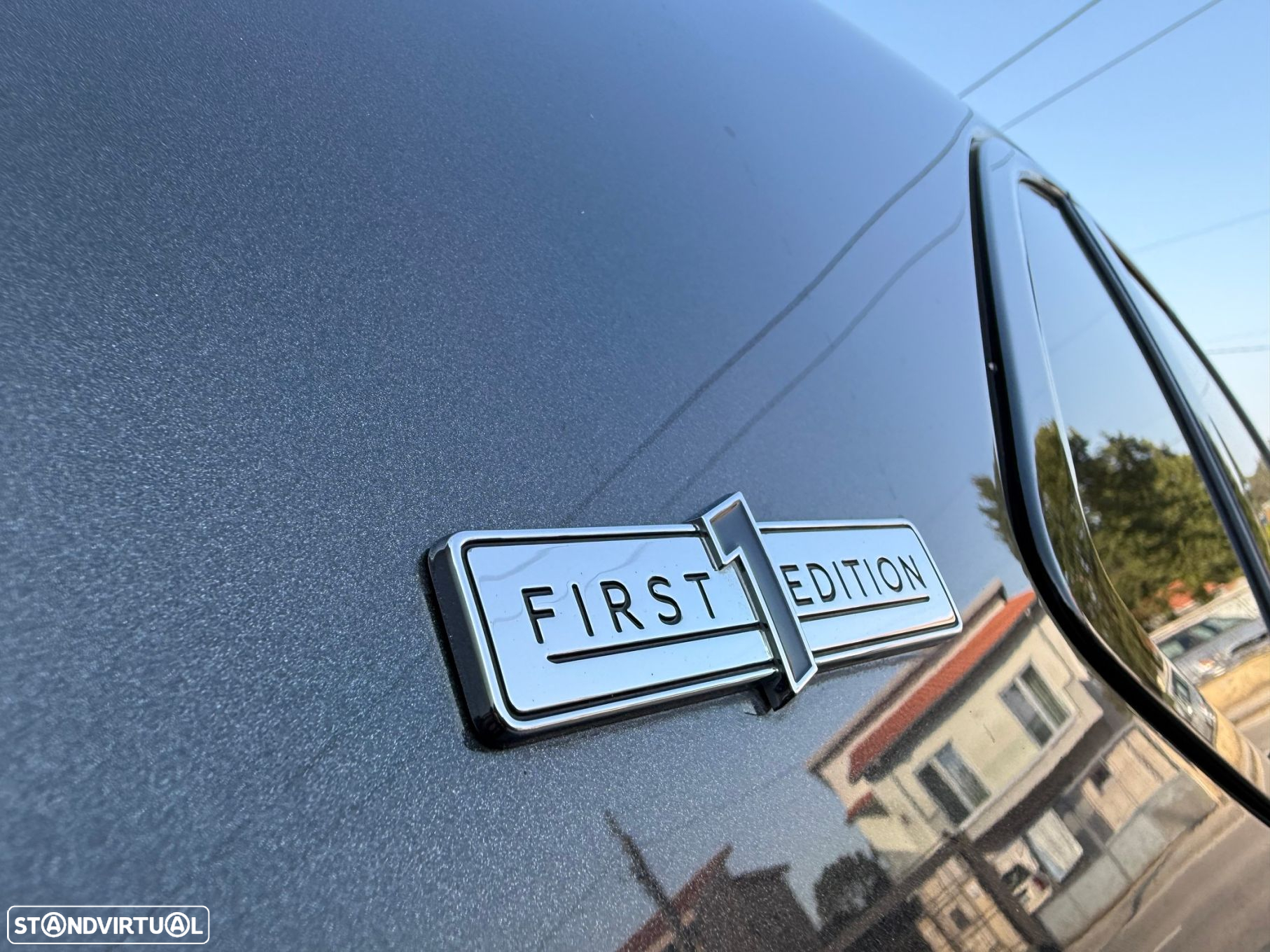 Bentley Bentayga V8 Atelier Edition - 16