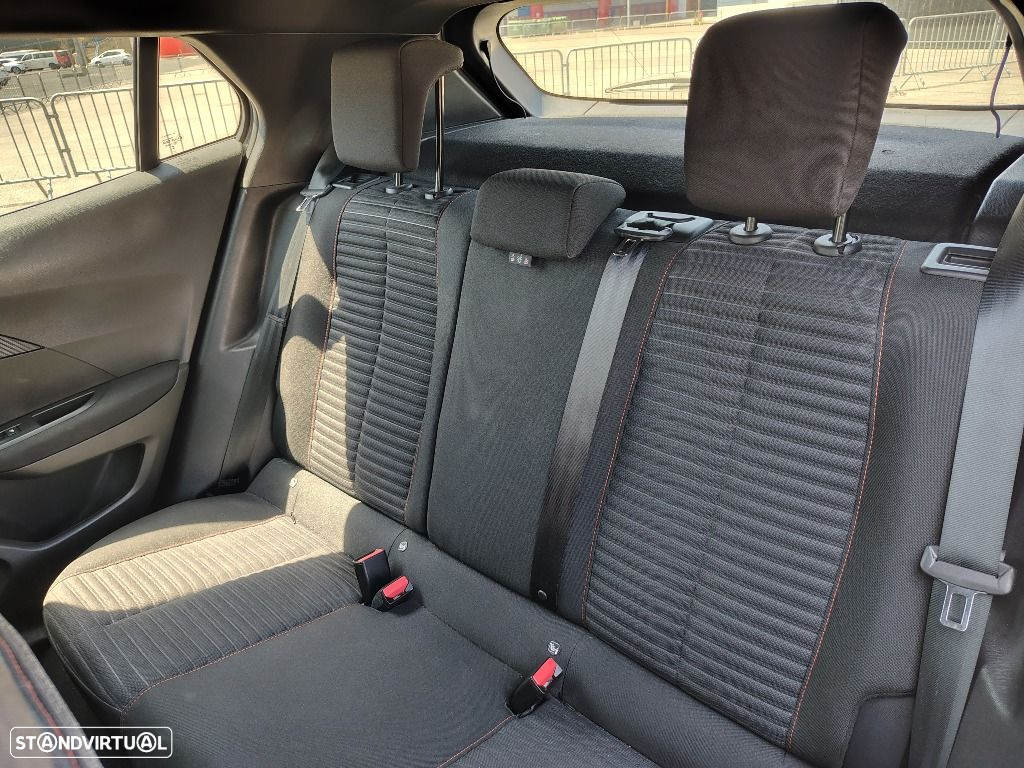 Peugeot 2008 1.5 BlueHDi Active Pack EAT8 - 10
