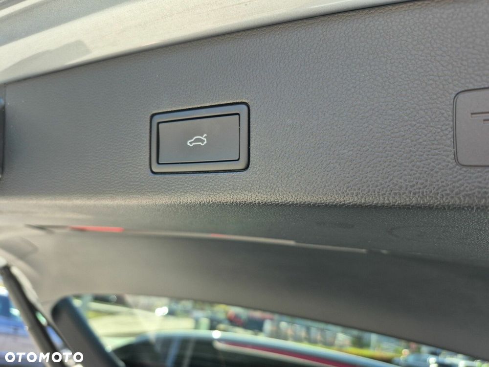 Volkswagen Golf Variant - 19