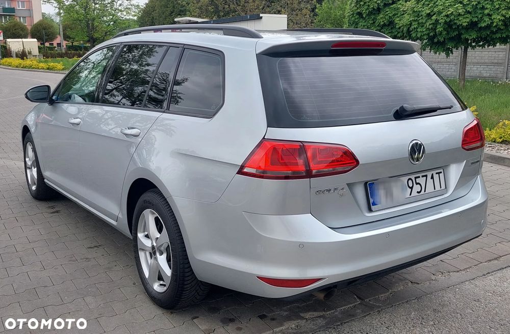 Volkswagen Golf 1.6 TDI BlueMotion Comfortline - 13
