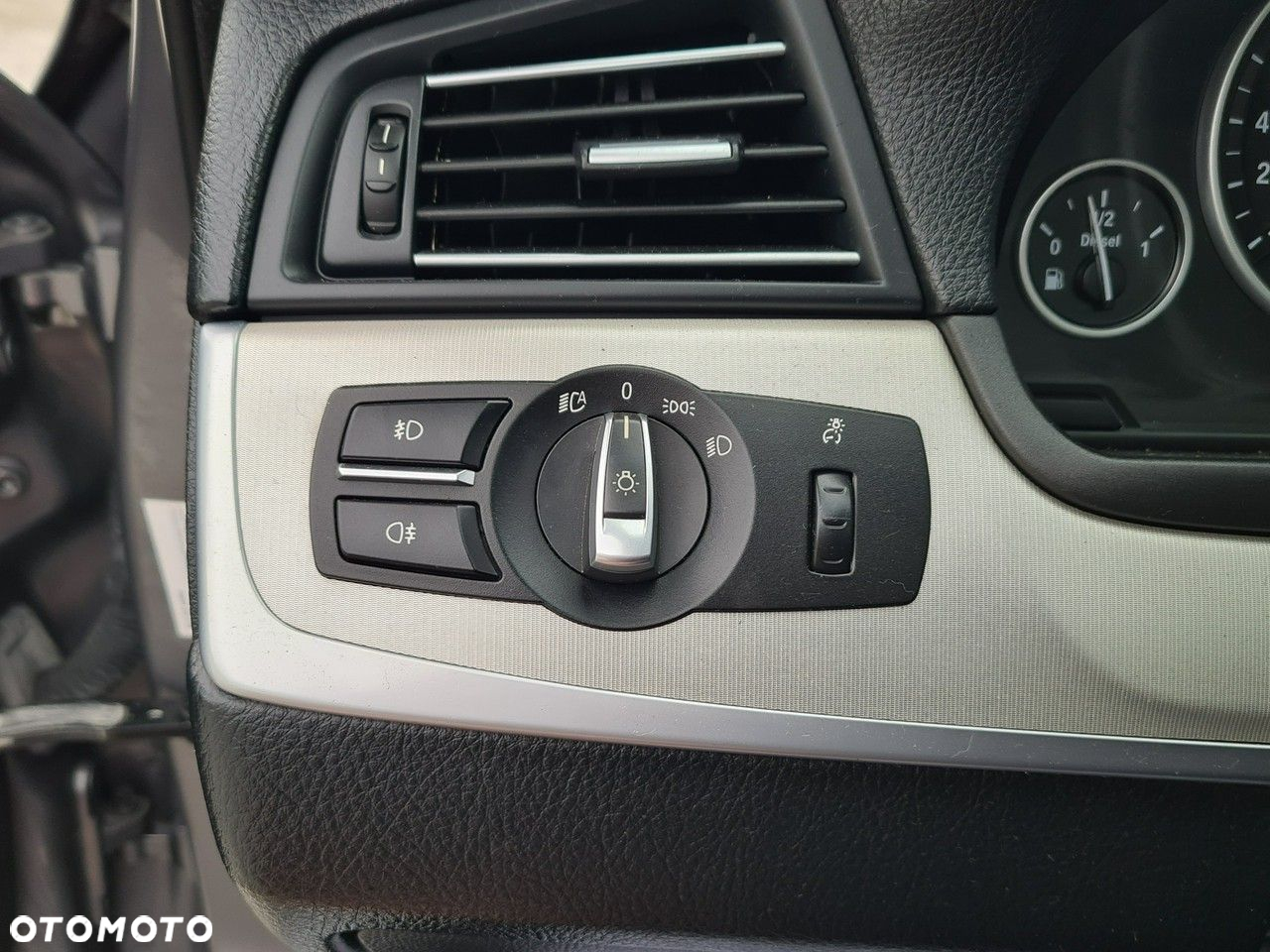 BMW Seria 5 518d Touring Modern Line - 18