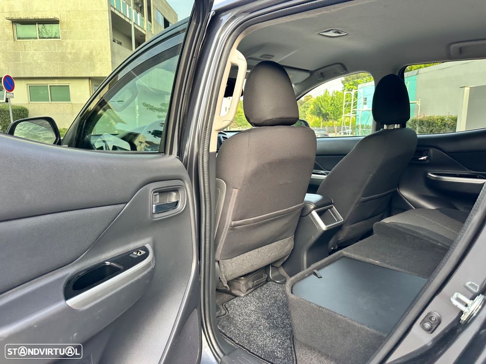 Mitsubishi L200 - 33