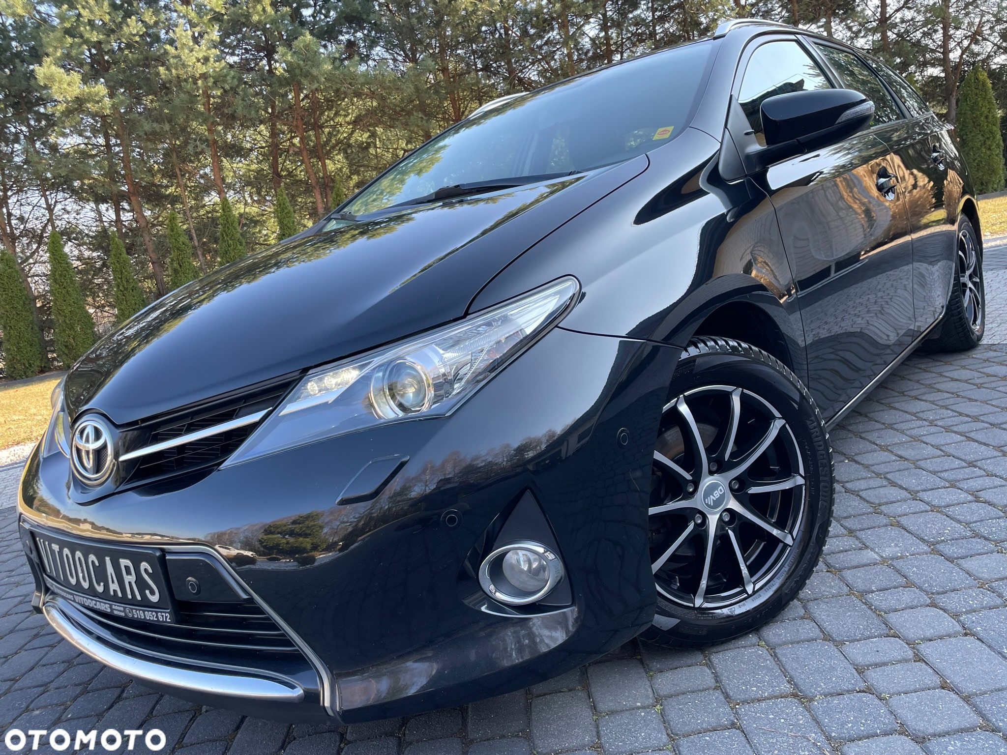 Toyota Auris 1.6 Premium - 3
