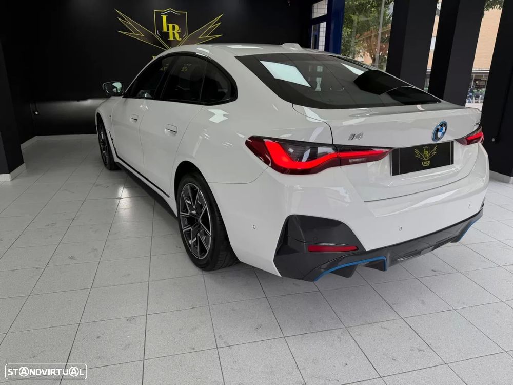 BMW i4 eDrive35 Pack Desportivo M - 37
