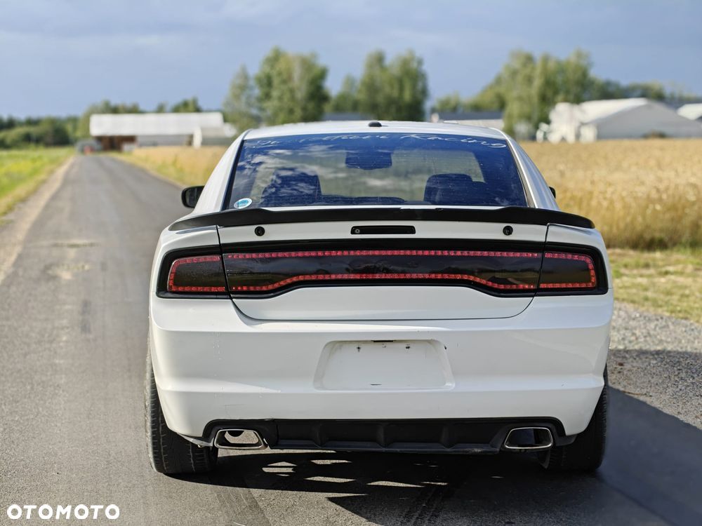 Dodge Charger - 5