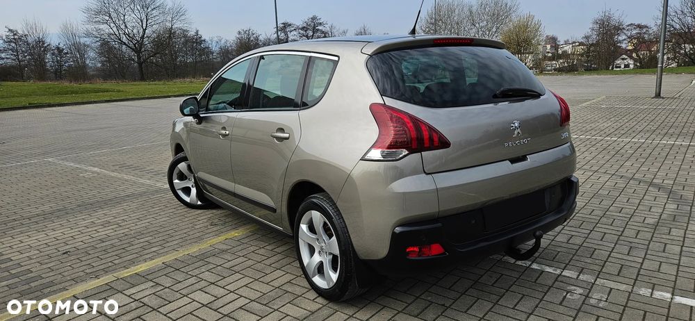 Peugeot 3008 HDi 115 Business-Line - 4