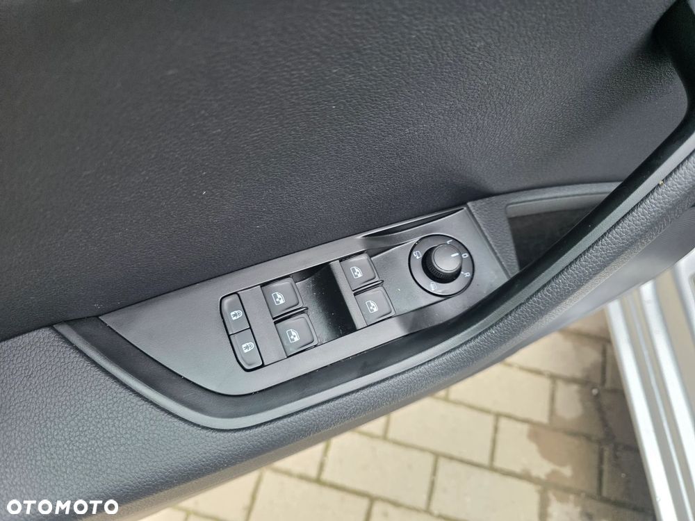 Skoda Superb 1.5 TSI ACT Ambition - 10