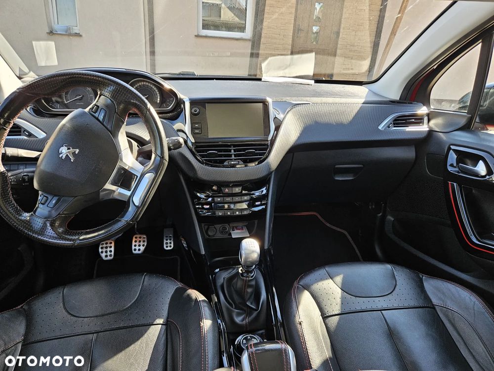 Peugeot 2008 PureTech 130 Stop&Start GT-Line Edition - 18
