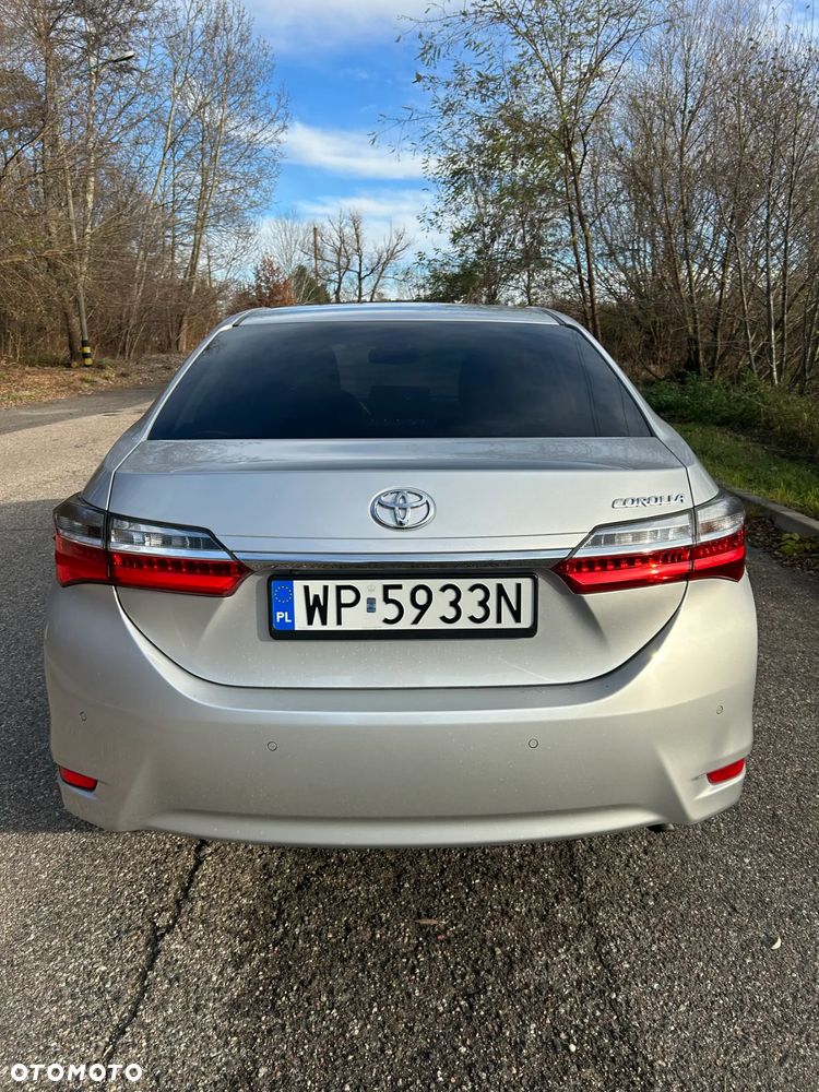 Toyota Corolla 1.6 Prestige MS - 6