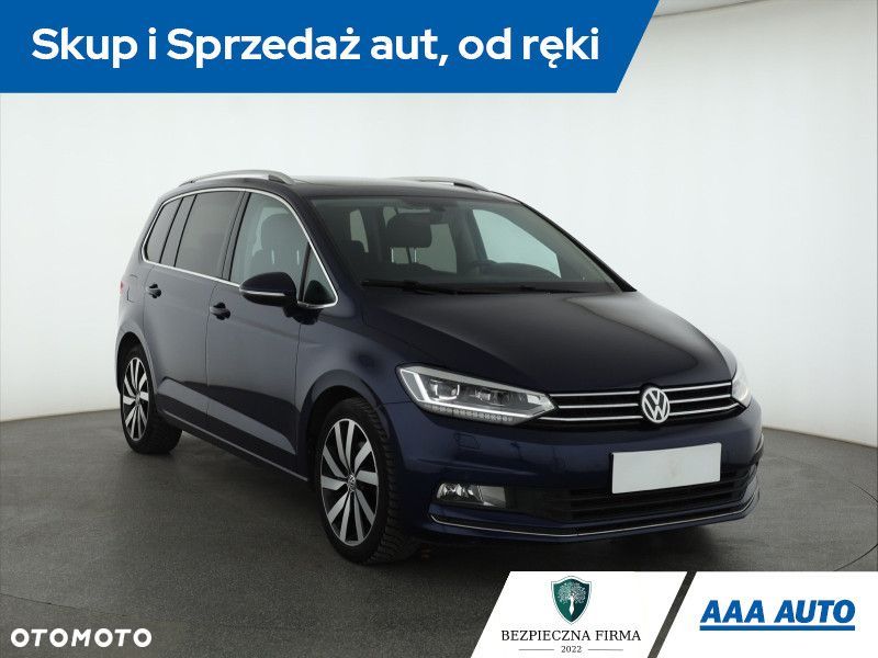 Volkswagen Touran - 3