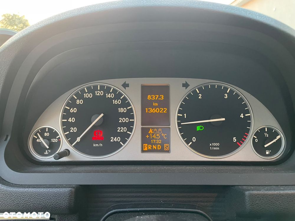 Mercedes-Benz Klasa B 200 CDI DPF Autotronic SPORT EDITION - 19