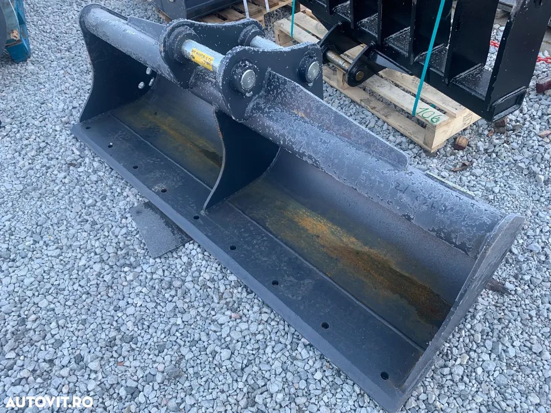 Cupa Excavator de 7-11 Tone Cu Latimea De 1820 mm - 1