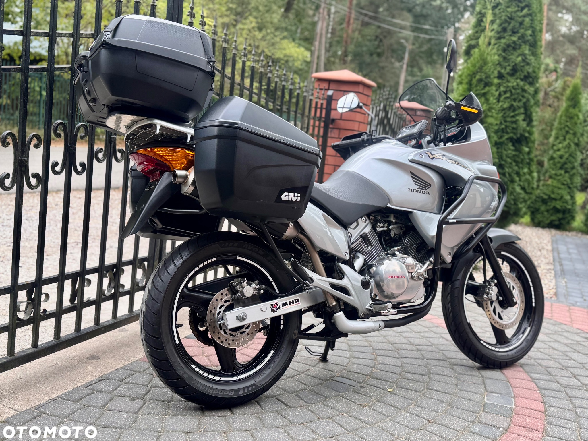 Honda XL - 4