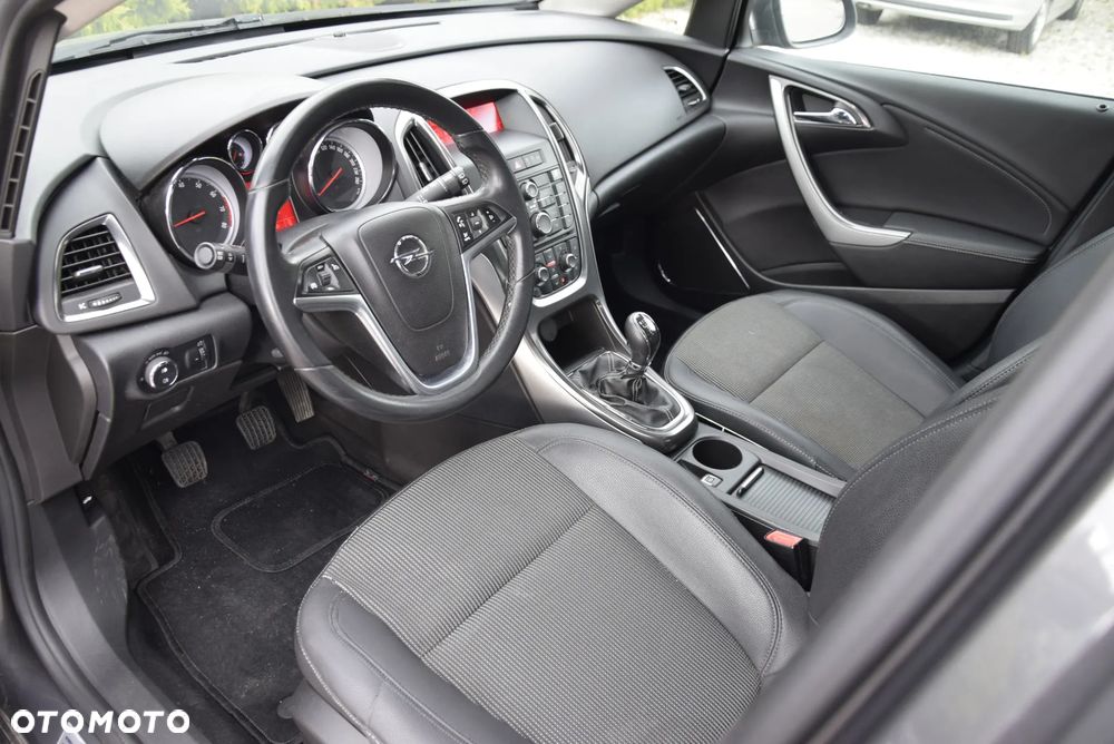 Opel Astra 1.6 Enjoy EU6 - 33