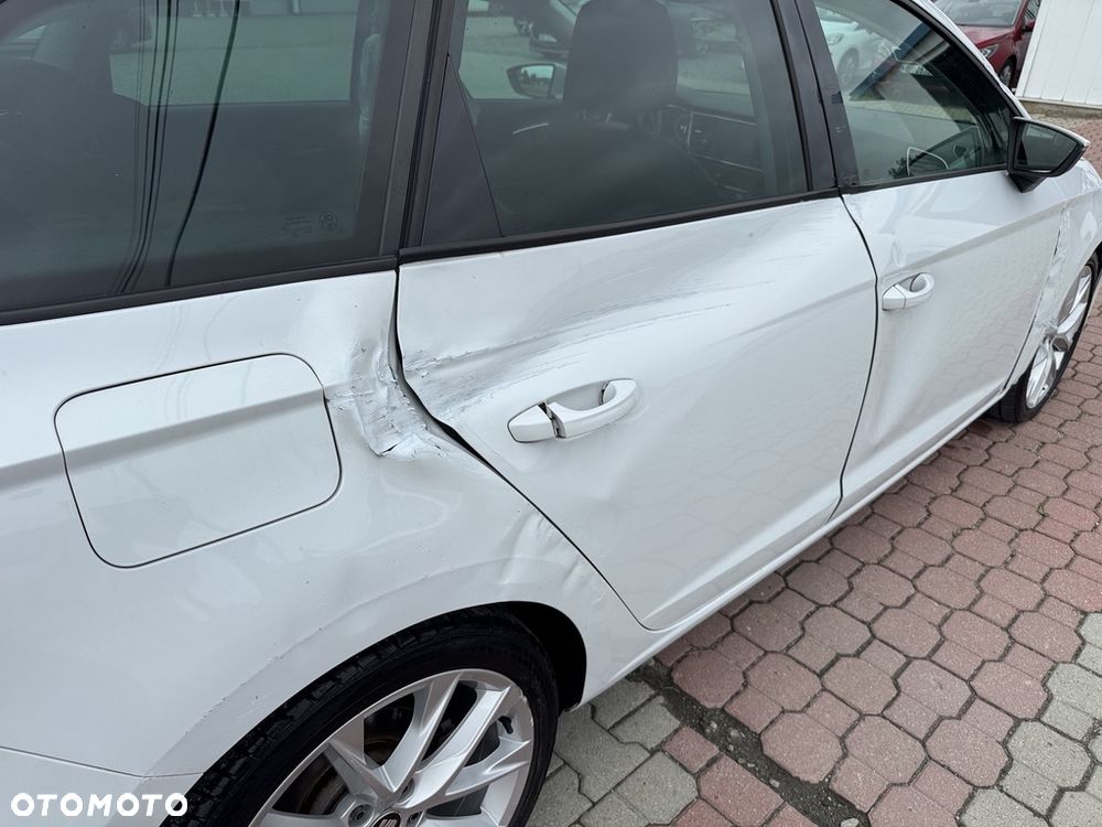 Seat Leon 2.0 TSI DSG OPF FR - 22