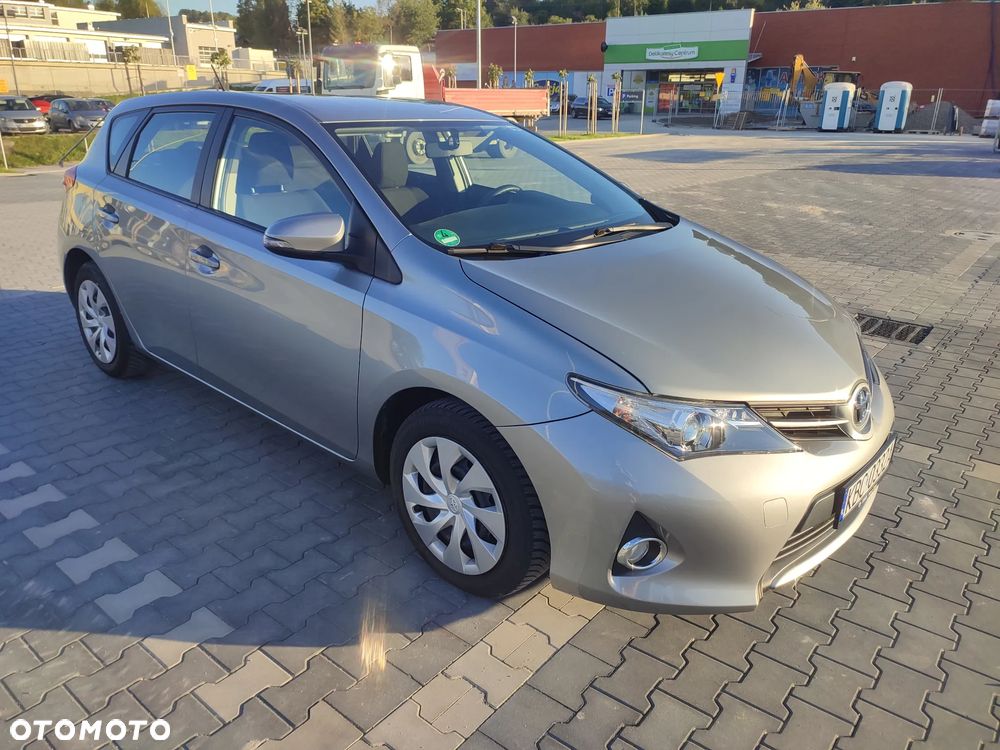 Toyota Auris 1.33 VVT-i Active - 1