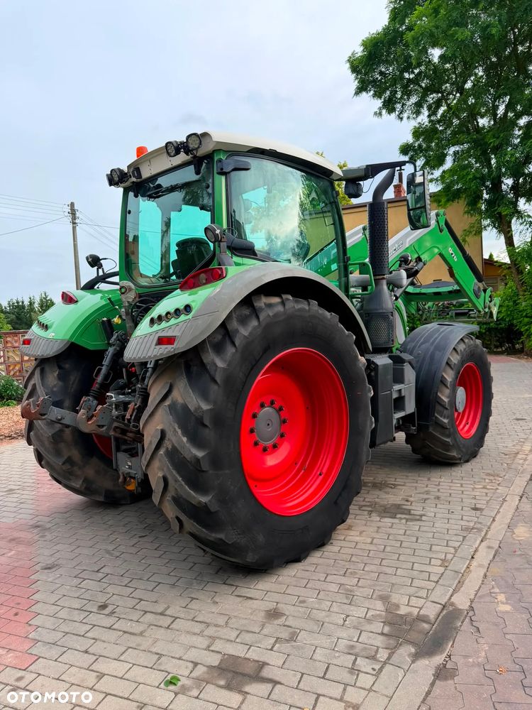 Fendt 724 - 19