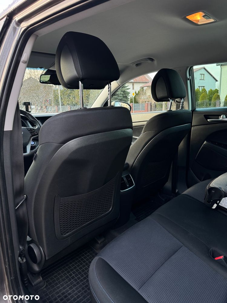 Hyundai Tucson 1.7 CRDI BlueDrive Classic 2WD DCT - 20