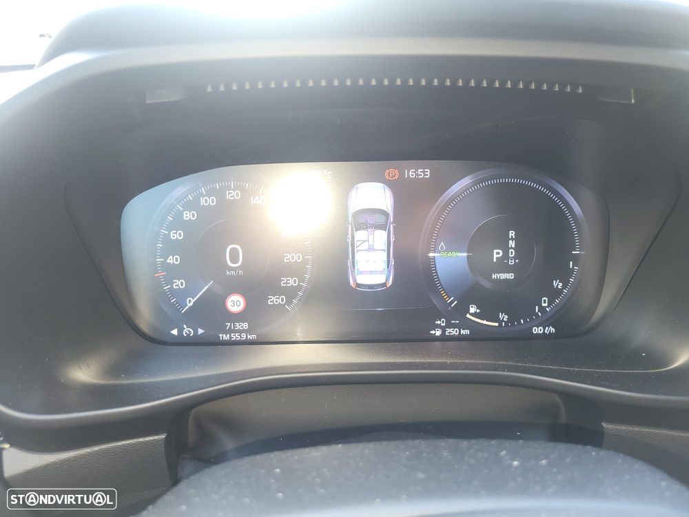 Volvo XC 40 - 12