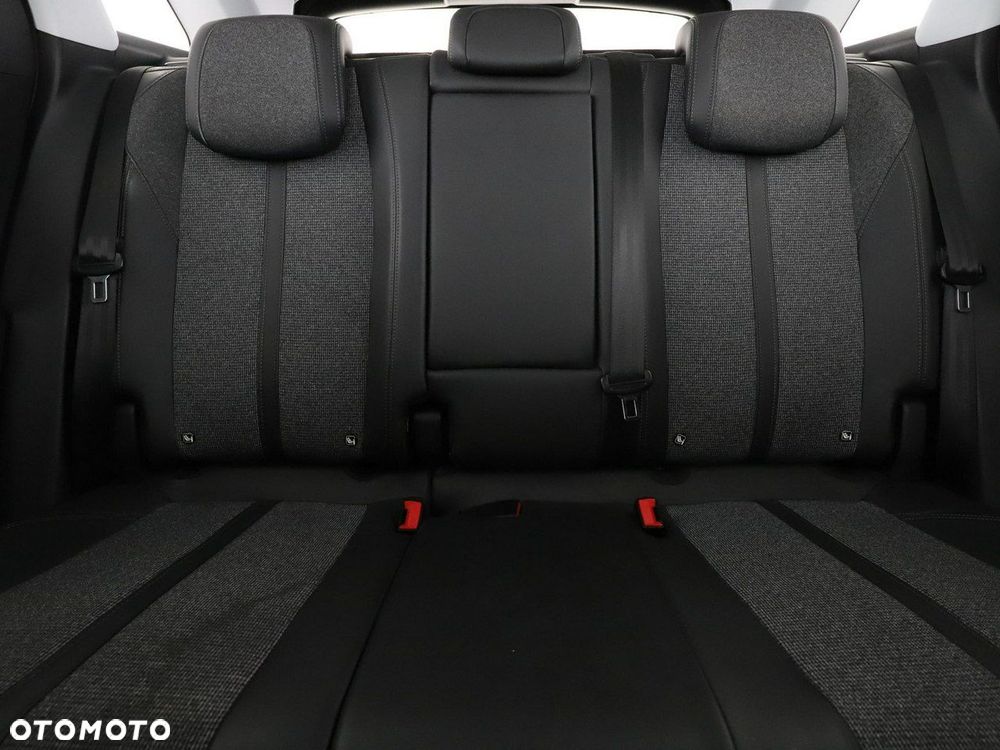 Peugeot 3008 1.2 PureTech Allure S&S EAT6 - 18