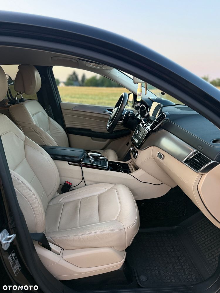 Mercedes-Benz GLE AMG 43 4-Matic - 4