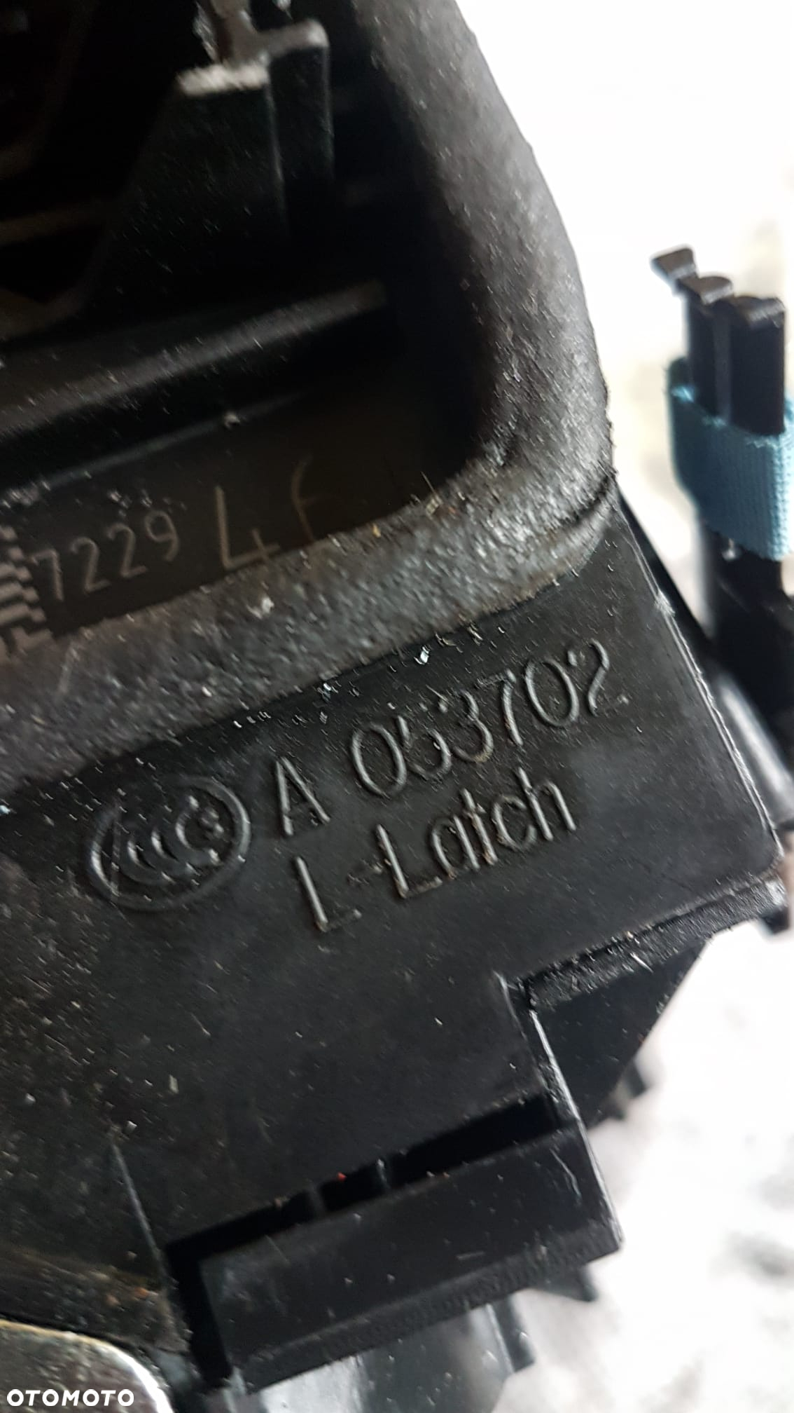 Zamek drzwi   lewy tył BMW X1 f10 e87 e84 7229459 - 3
