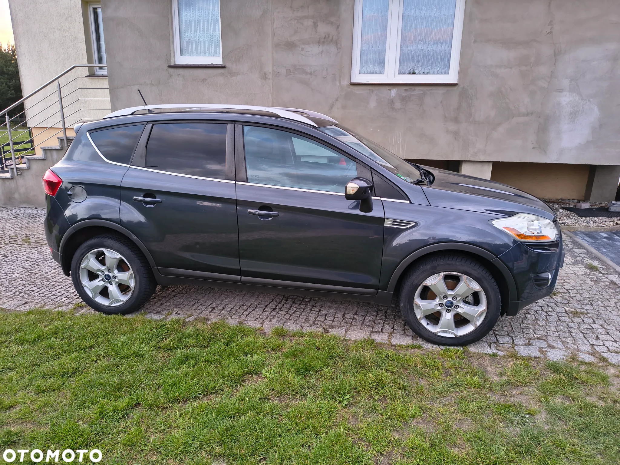 Ford Kuga 2.0 TDCi 4x4 Titanium - 19