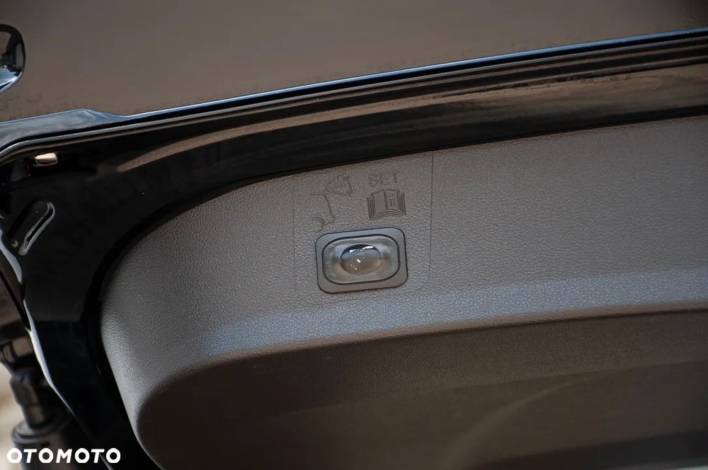 Ford Kuga 1.5 EcoBoost FWD ST-Line ASS GPF - 28