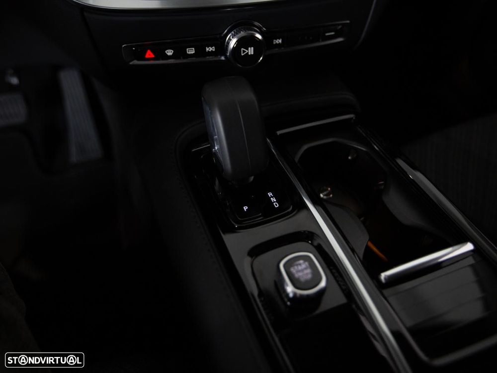 Volvo V60 2.0 T6 AWD TE Core - 18