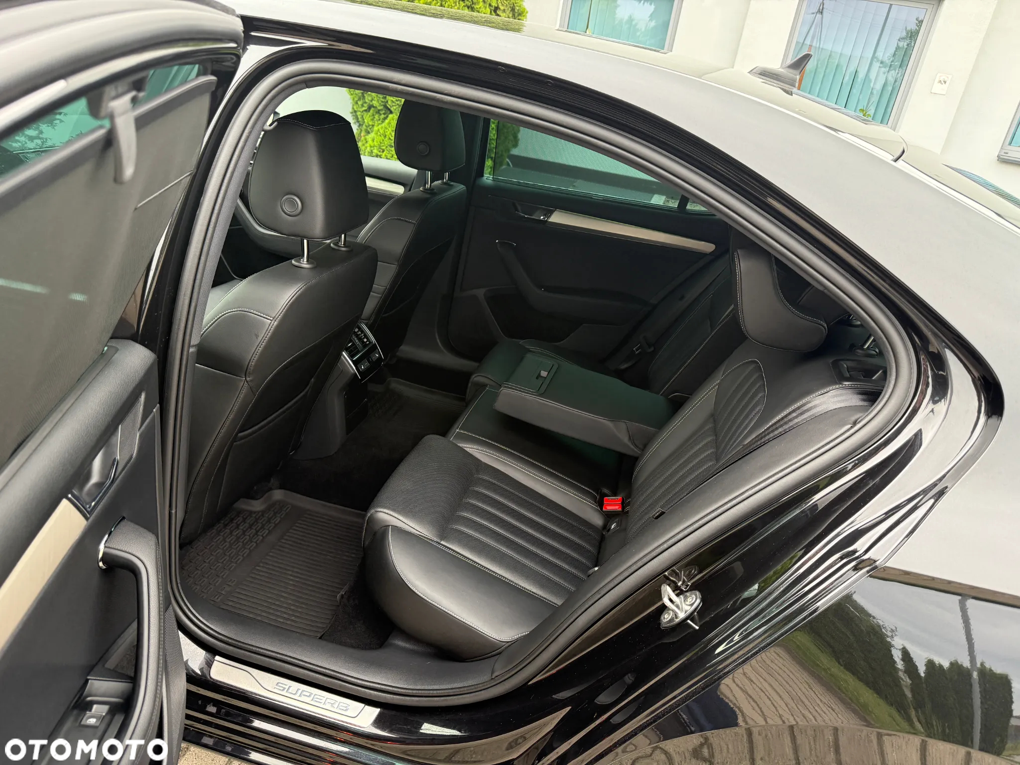 Skoda Superb 2.0 TSI 4x4 L&K DSG - 34