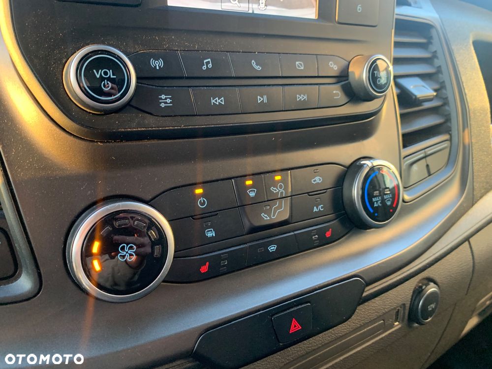 Ford Transit - 29