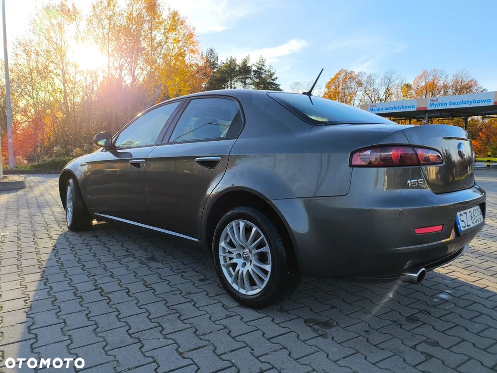 Alfa Romeo 159 1.9 JTDM 8V DPF - 5