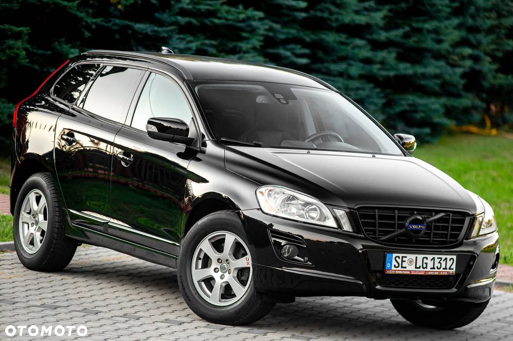 Volvo XC 60 D5 AWD Summum - 11