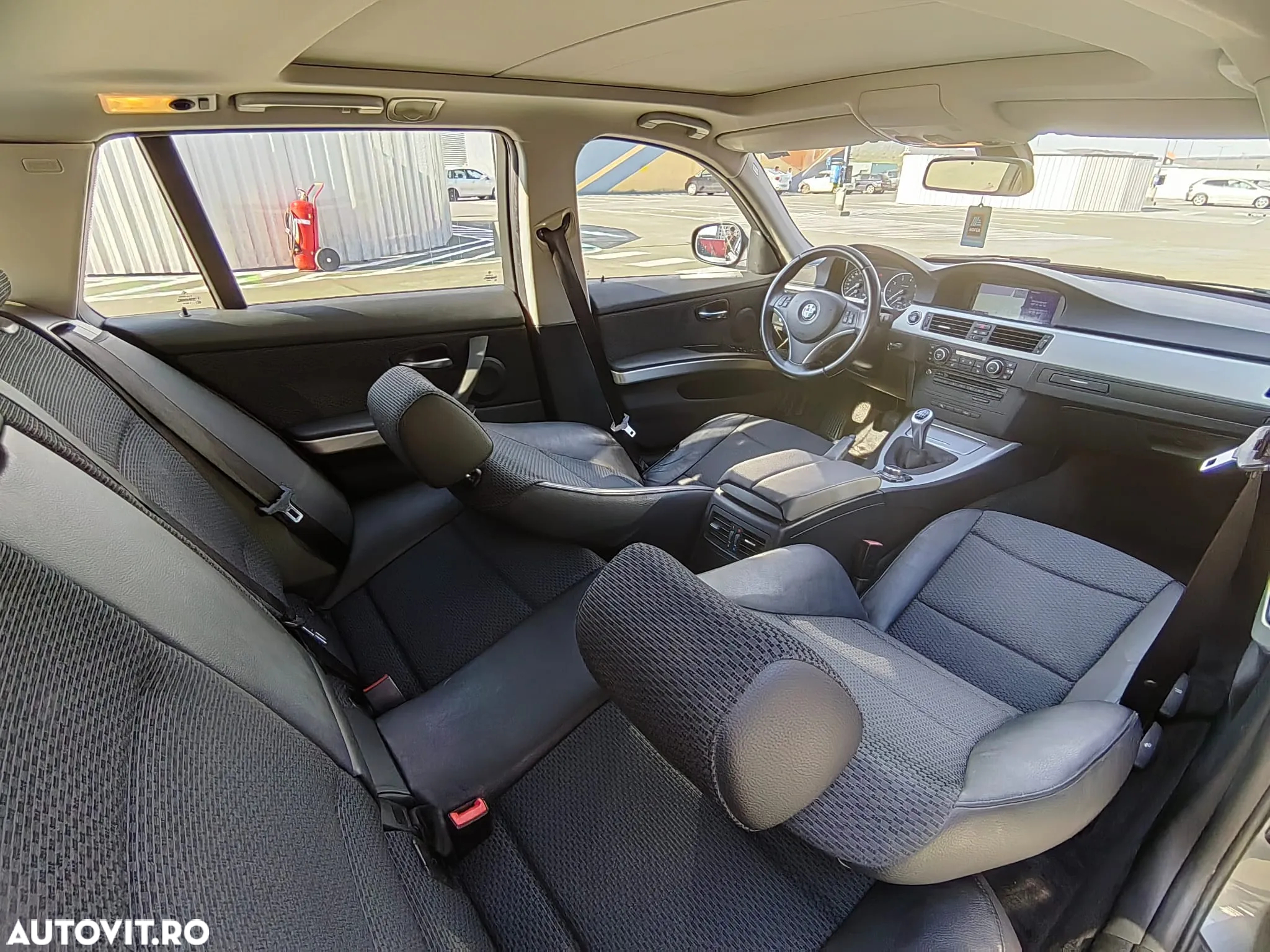 BMW Seria 3 318i Touring Edition Sport - 10
