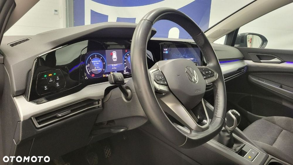 Volkswagen Golf - 12