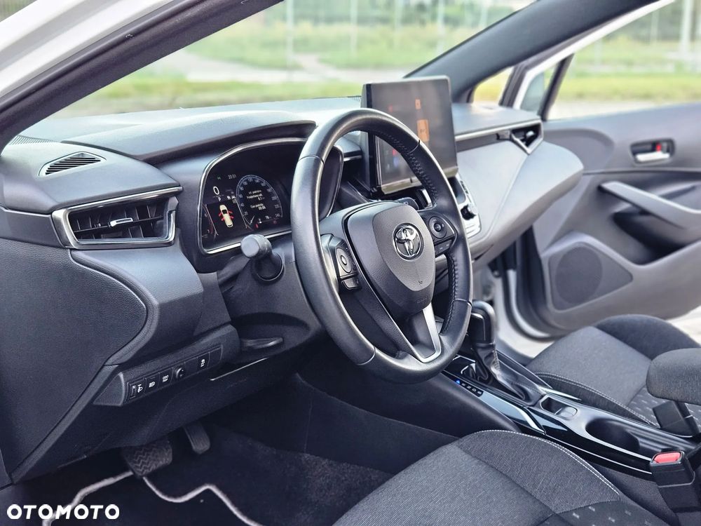 Toyota Corolla 1.8 Hybrid Comfort - 26