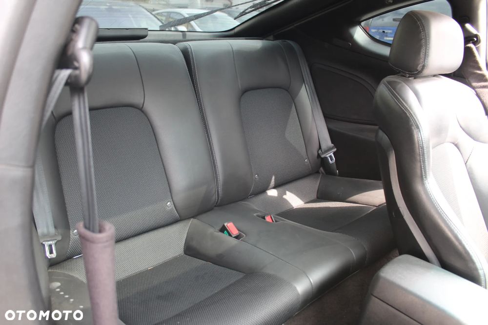 Hyundai Coupe 2.0 GLS - 9