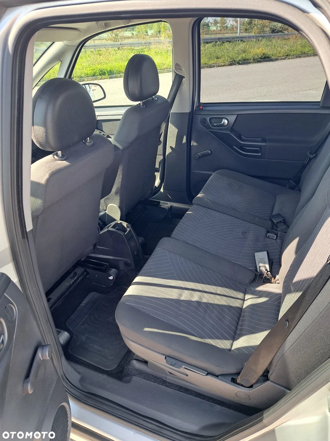Opel Meriva 1.4 Enjoy - 11