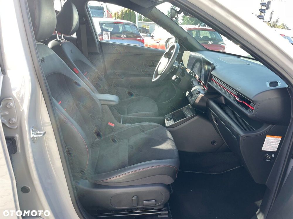 Hyundai Kona - 15