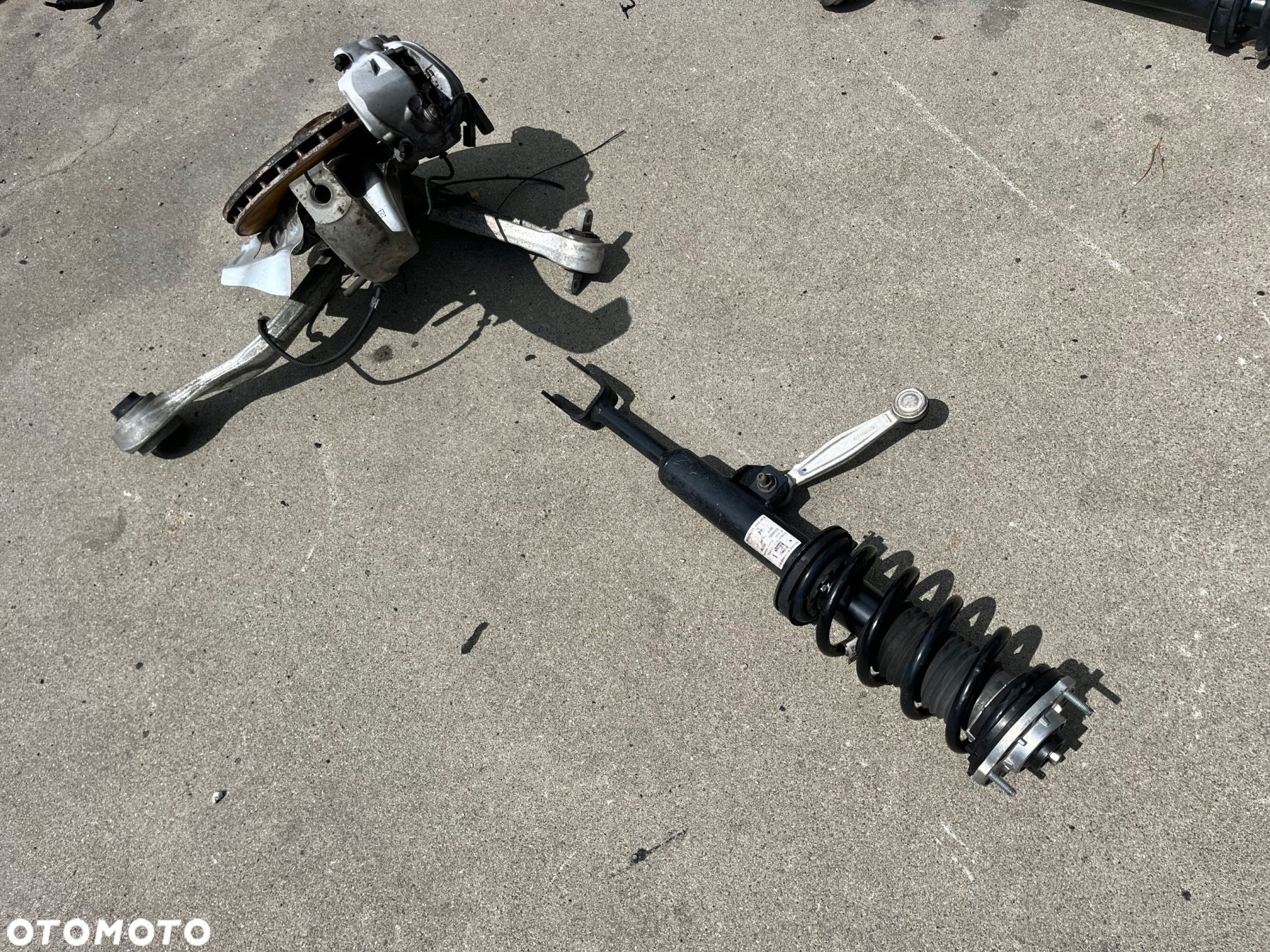 Mcperson Prawy Amortyzator Alfa Romeo Stelvio - 1