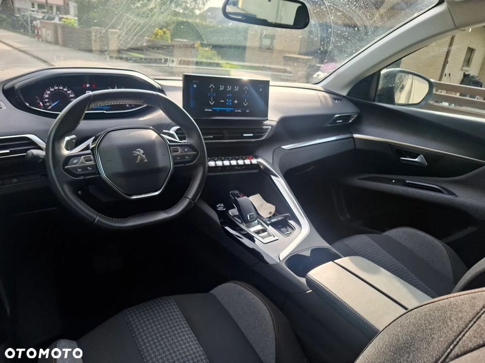 Peugeot 3008 1.2 PureTech Active Pack S&S EAT8 - 18
